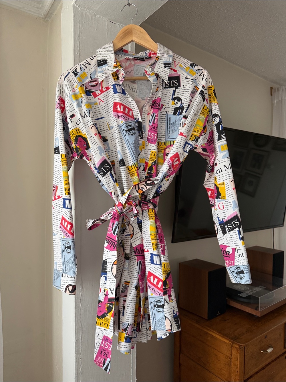 New York & Company Newspaper Print Belted Shirt Dress Size Small